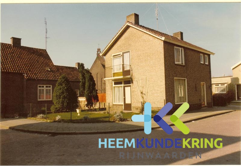 1975 31